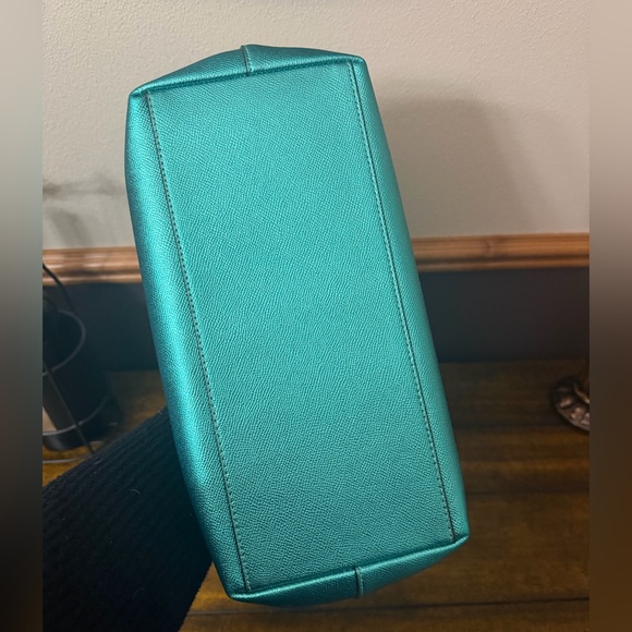 ❌❌❌ SOLD Coach Tote - Picture 9 of 12